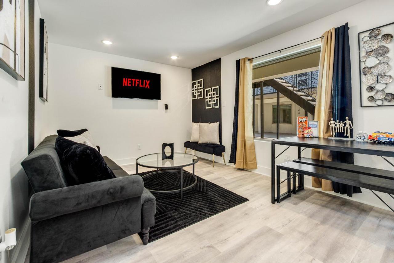 Queen Suite Near Downtown Free Parking Dallas Buitenkant foto