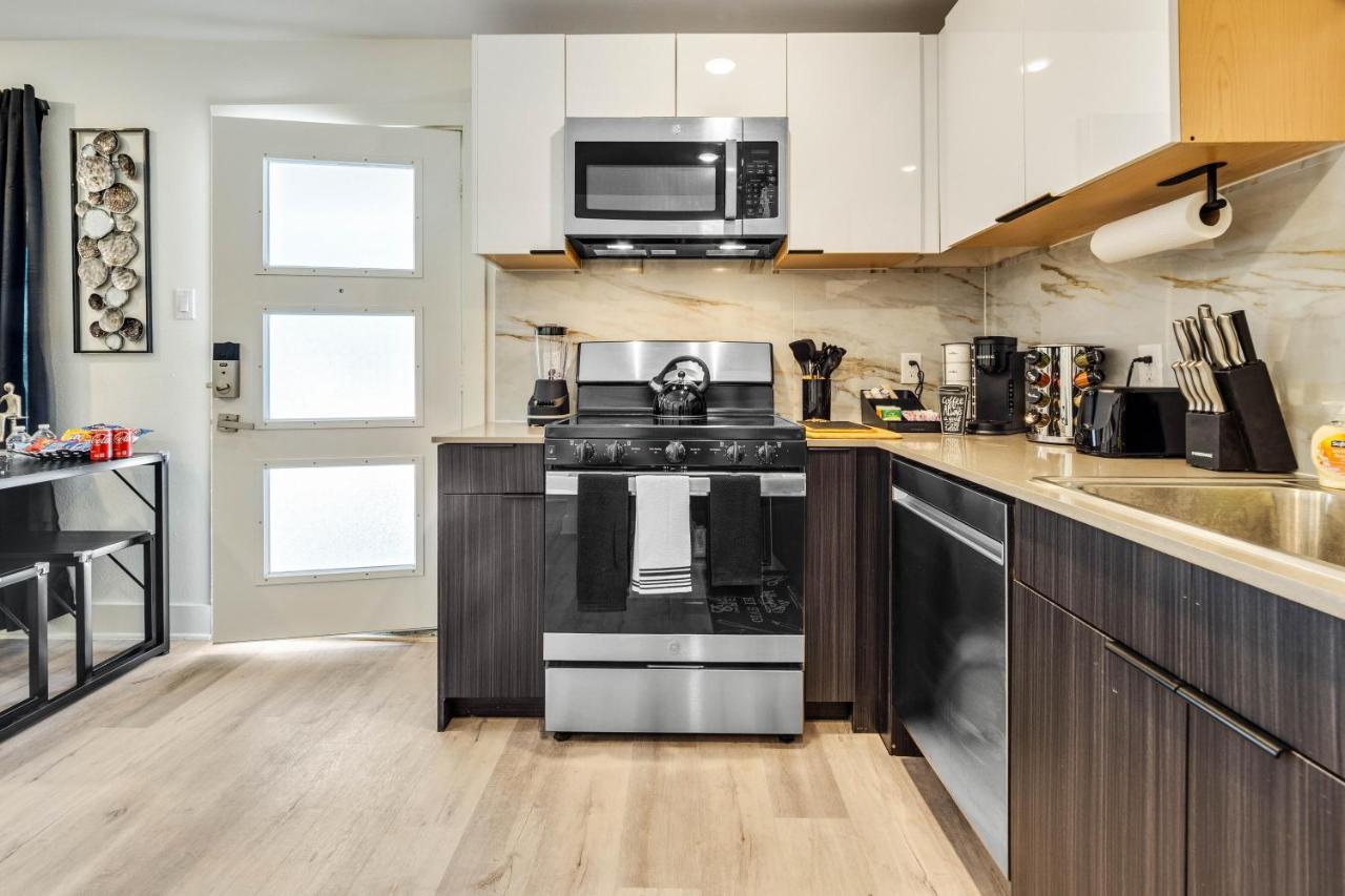 Queen Suite Near Downtown Free Parking Dallas Buitenkant foto